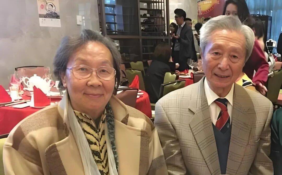 钟瑞去世<strong></p>
<p>八宝树虚拟币</strong>!宋世雄永别爱妻!