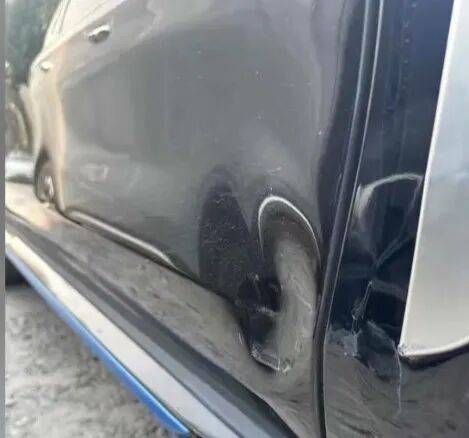 小区地库里出车祸<strong></p>
<p>虚拟币画线</strong>,女子惊呆了:对方竟然不是人!更糟心的是...